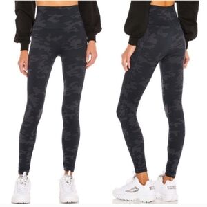 Spanx Look At‎ Me Know Seamless Camo Leggings